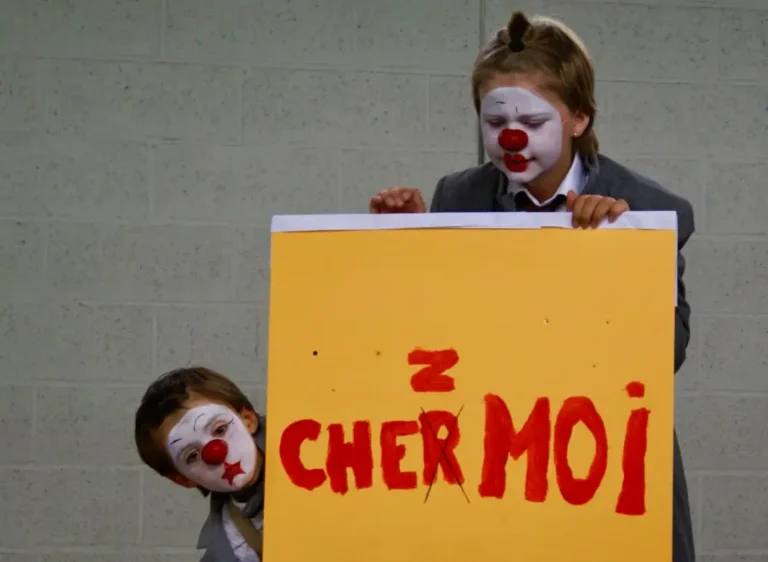 Clown enfants pedagogie EAC art culture